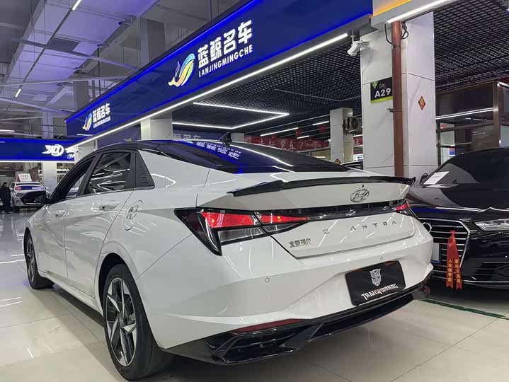 Фото 7 - Hyundai Elantra N line