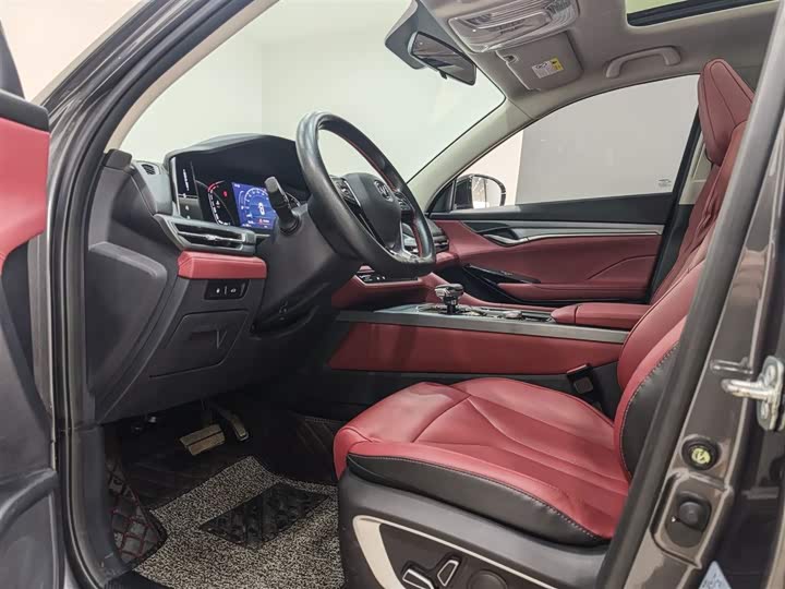 Фото 11 - Changan CS75 Plus