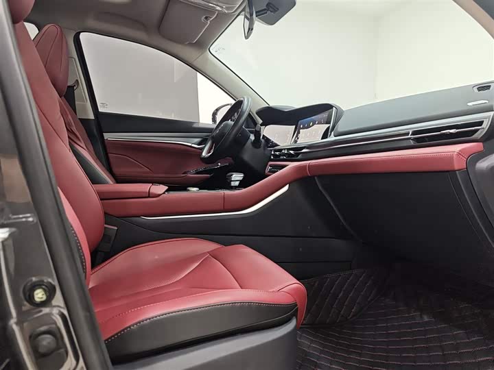 Фото 13 - Changan CS75 Plus