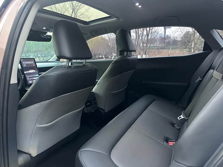 Фото 7 - Toyota bZ3