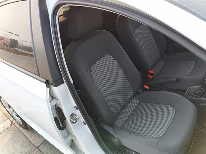 Фото 25 - Volkswagen Santana