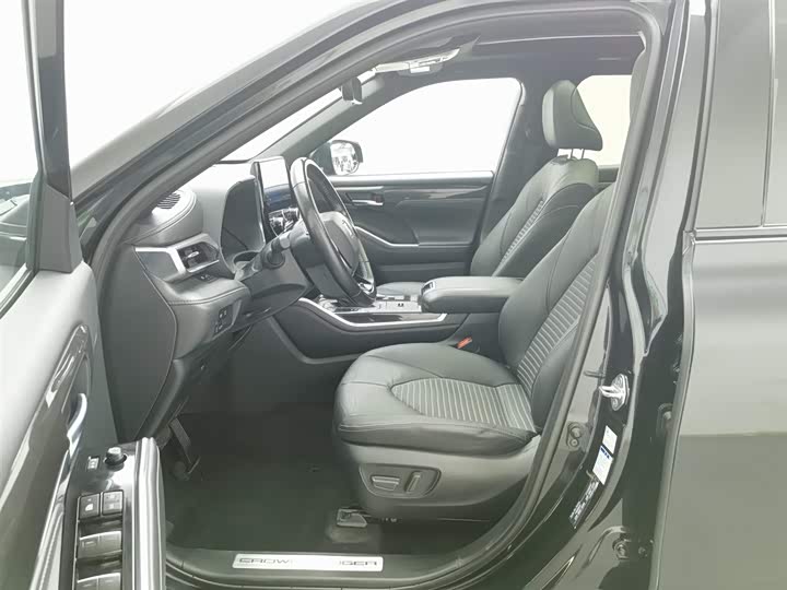 Фото 10 - Toyota Crown Kluger