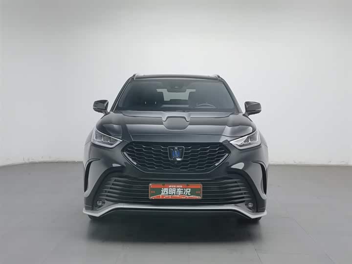 Фото 3 - Toyota Crown Kluger