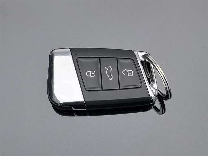 Фото 19 - Volkswagen Passat