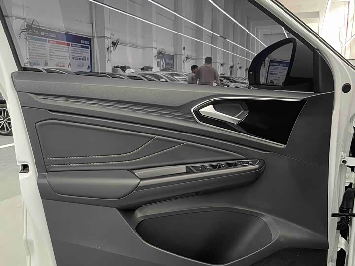 Фото 14 - Jetta VS5