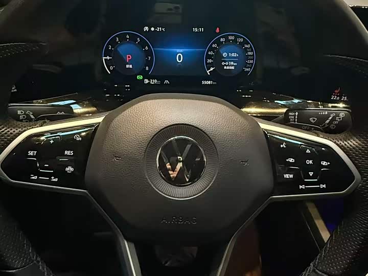 Фото 12 - Volkswagen Golf