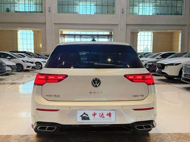 Фото 7 - Volkswagen Golf