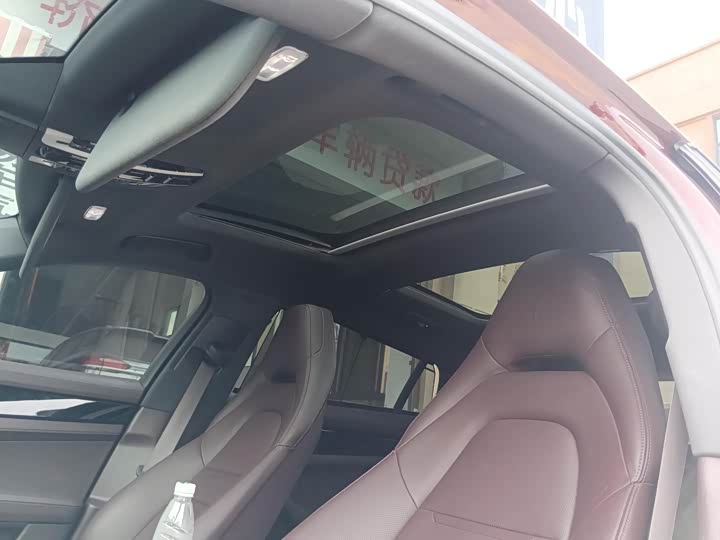 Фото 12 - Porsche Panamera