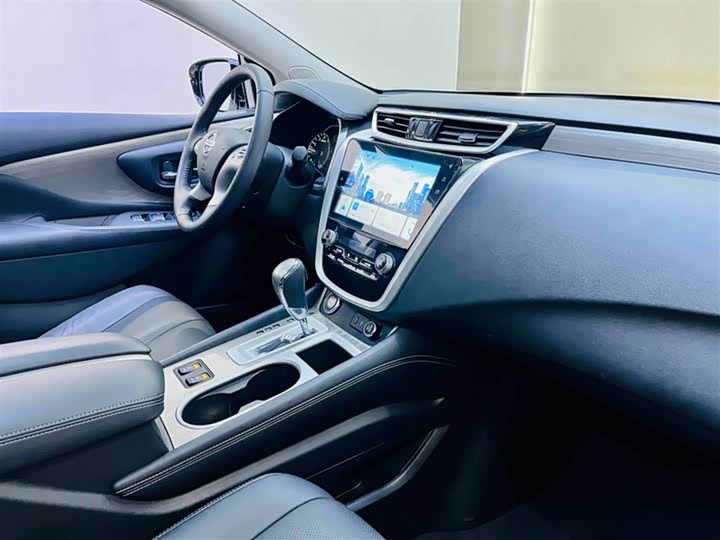 Фото 16 - Nissan Murano