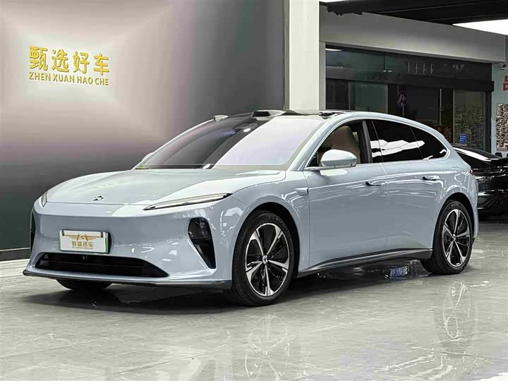 Фото 1 - Nio ET5T