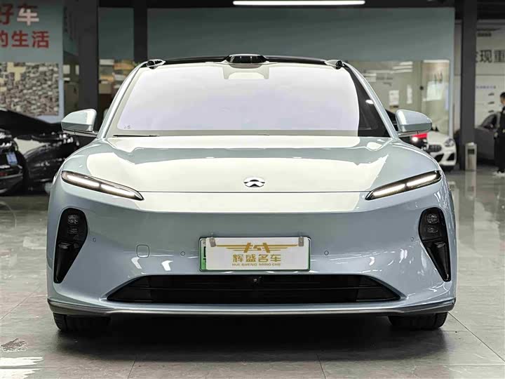 Фото 2 - Nio ET5T