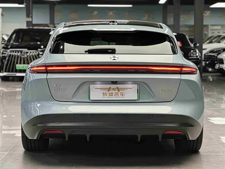 Фото 3 - Nio ET5T