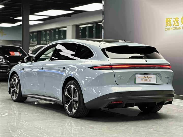 Фото 4 - Nio ET5T