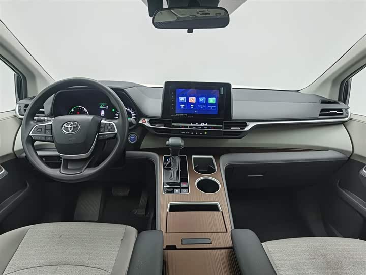 Фото 5 - Toyota Sienna