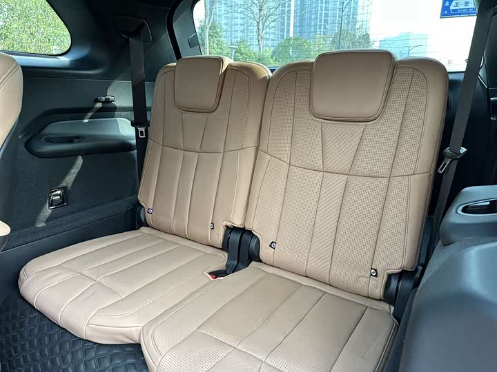 Фото 11 - Nio ES8