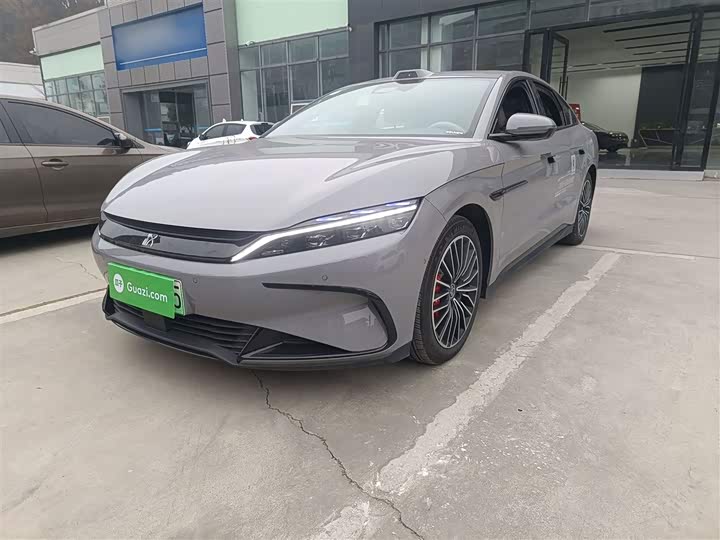 Фото 2 - BYD Han