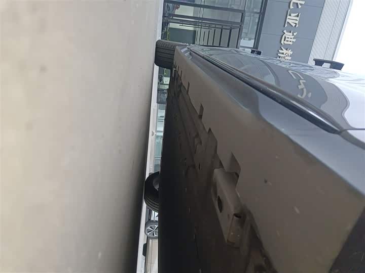 Фото 21 - BYD Han