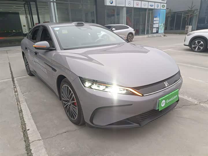 Фото 4 - BYD Han