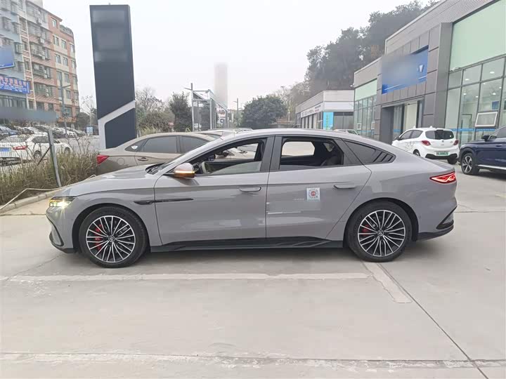 Фото 5 - BYD Han