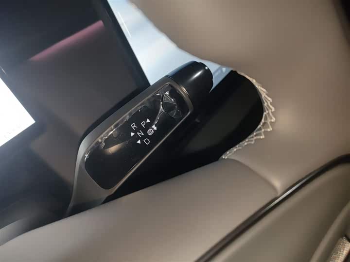 Фото 14 - XPeng F57