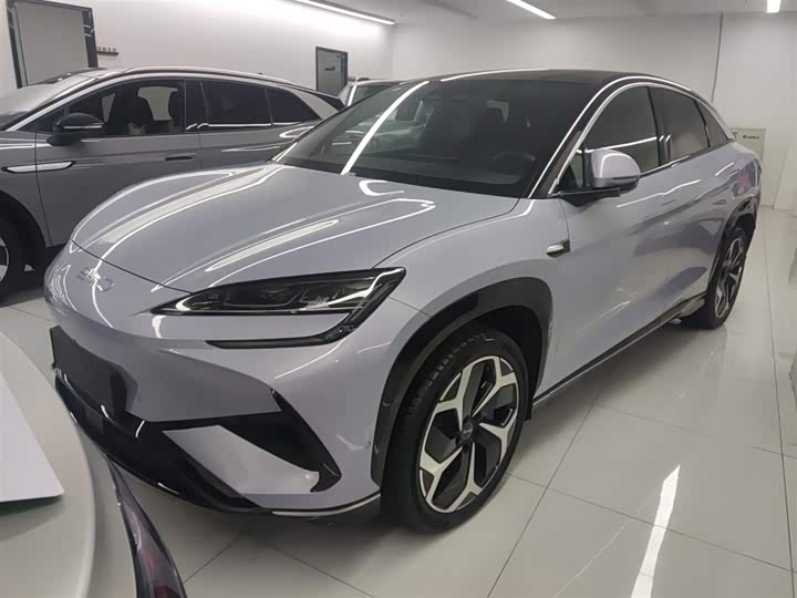 Фото 1 - BYD Sea Lion 07 EV