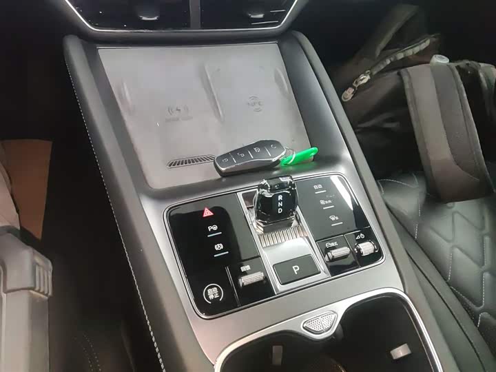 Фото 14 - BYD Sea Lion 07 EV