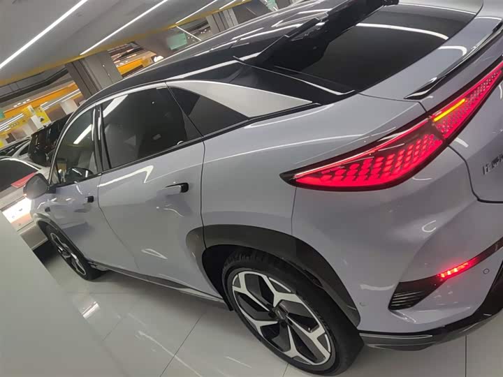 Фото 5 - BYD Sea Lion 07 EV