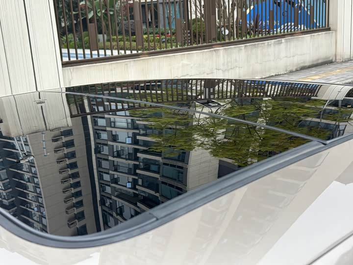 Фото 10 - Volkswagen Passat