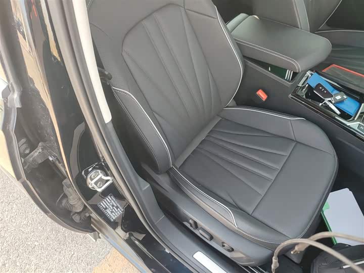 Фото 25 - Volkswagen Passat