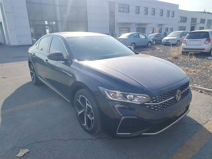 Фото 4 - Volkswagen Passat