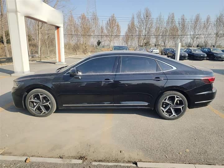 Фото 5 - Volkswagen Passat