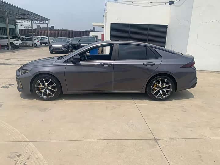 Фото 16 - GAC Trumpchi Empow R