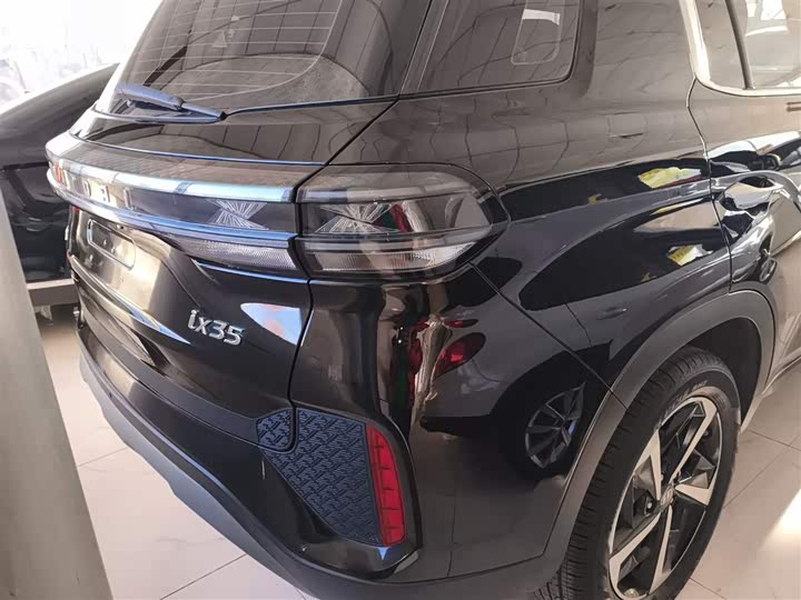 Фото 8 - Hyundai ix35 (Mufasa)