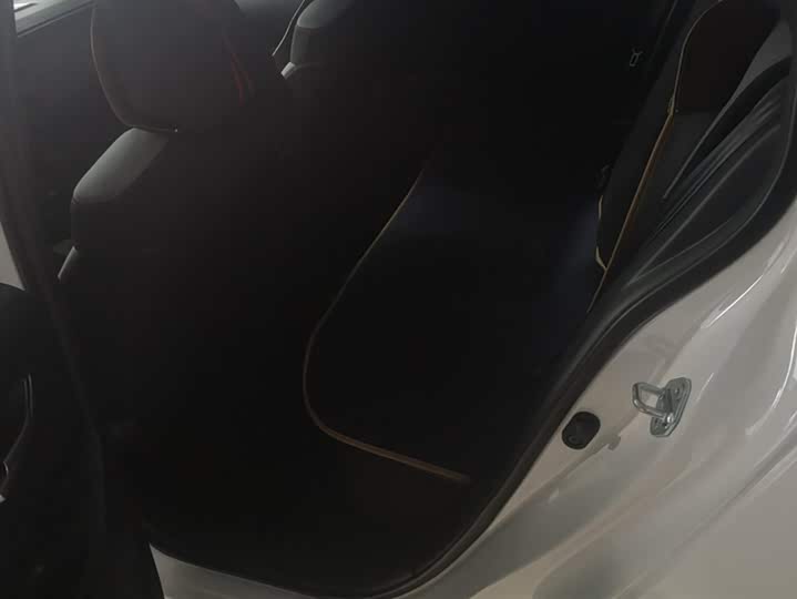 Фото 11 - Toyota Corolla