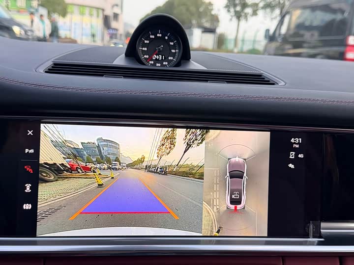 Фото 16 - Porsche Panamera