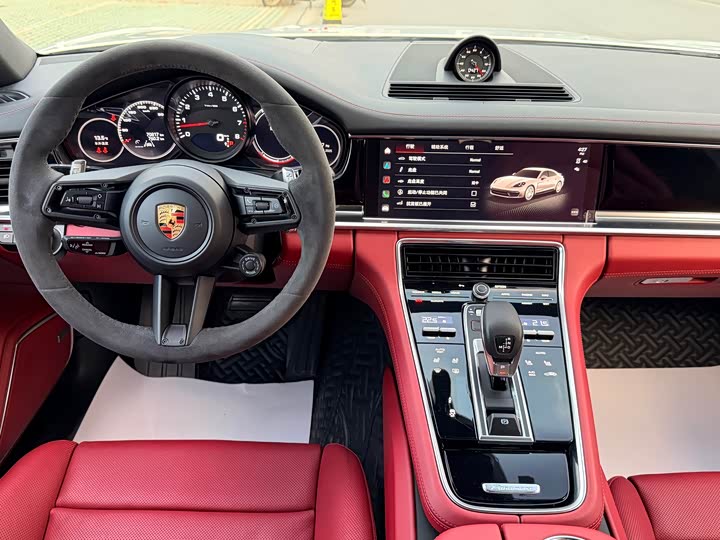 Фото 9 - Porsche Panamera