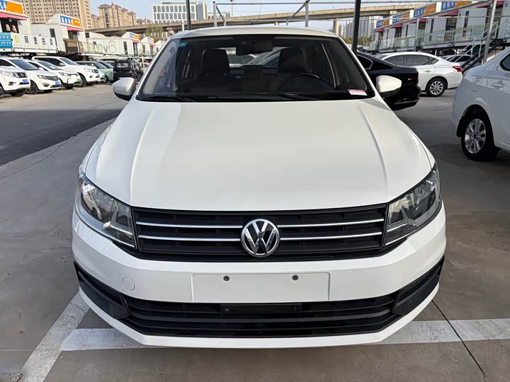 Фото 2 - Volkswagen Santana