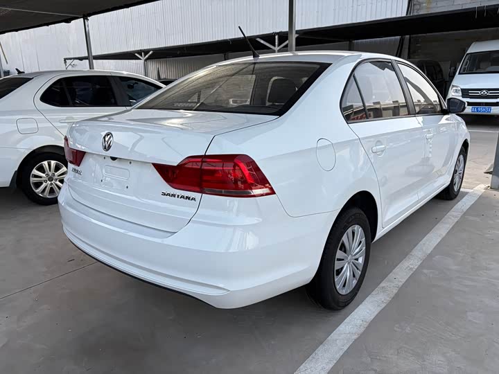 Фото 3 - Volkswagen Santana