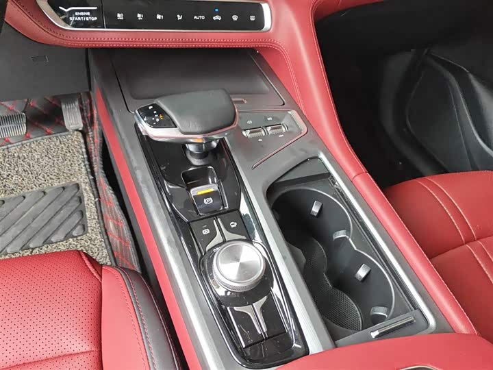 Фото 14 - Changan CS75 Plus