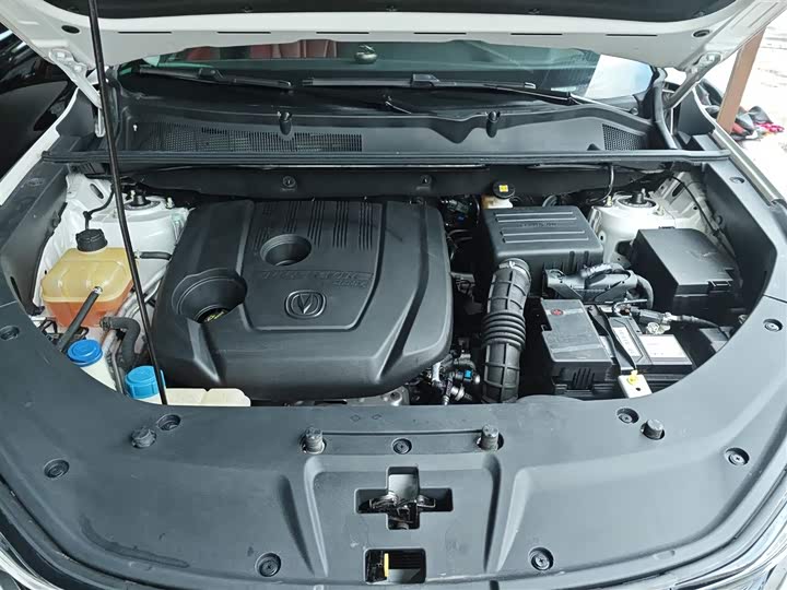 Фото 20 - Changan CS75 Plus