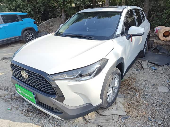 Фото 2 - Toyota Corolla Cross