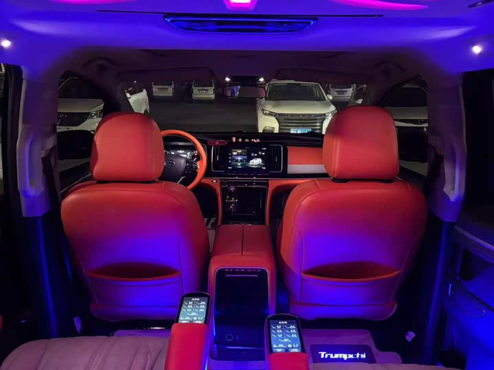 Фото 5 - GAC Trumpchi M8