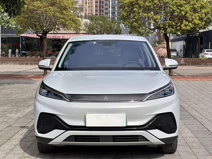 Фото 2 - BYD Yuan Plus