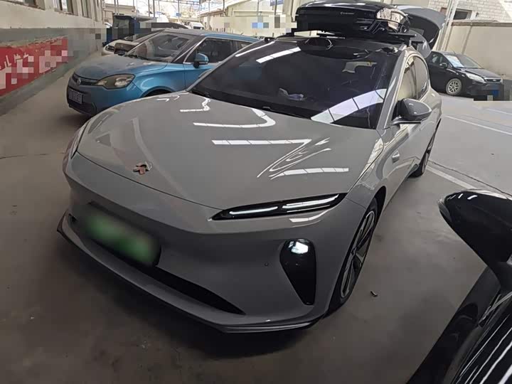 Фото 1 - Nio ET5T