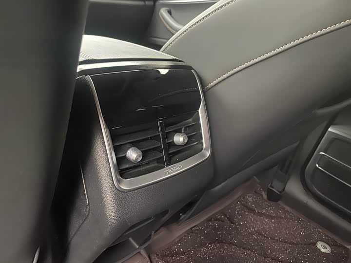 Фото 12 - Chery Tiggo 8