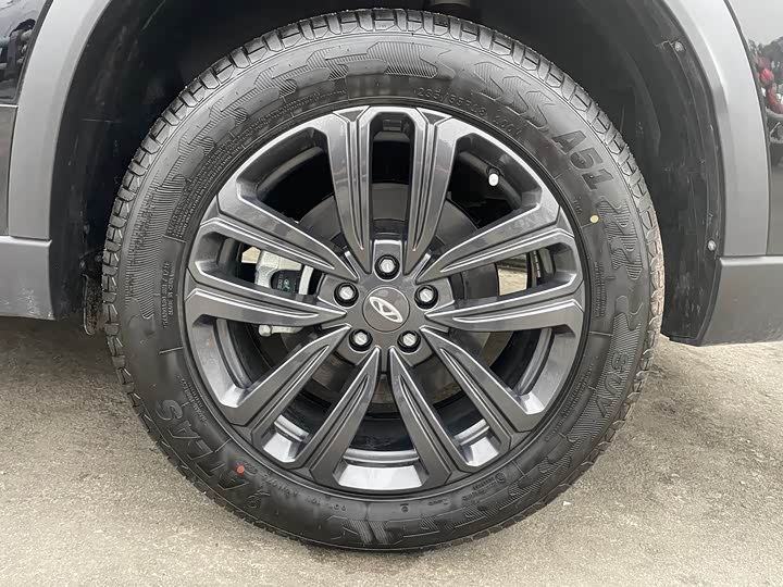 Фото 15 - Chery Tiggo 8