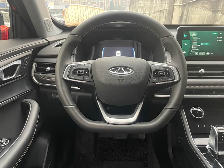 Фото 8 - Chery Tiggo 8