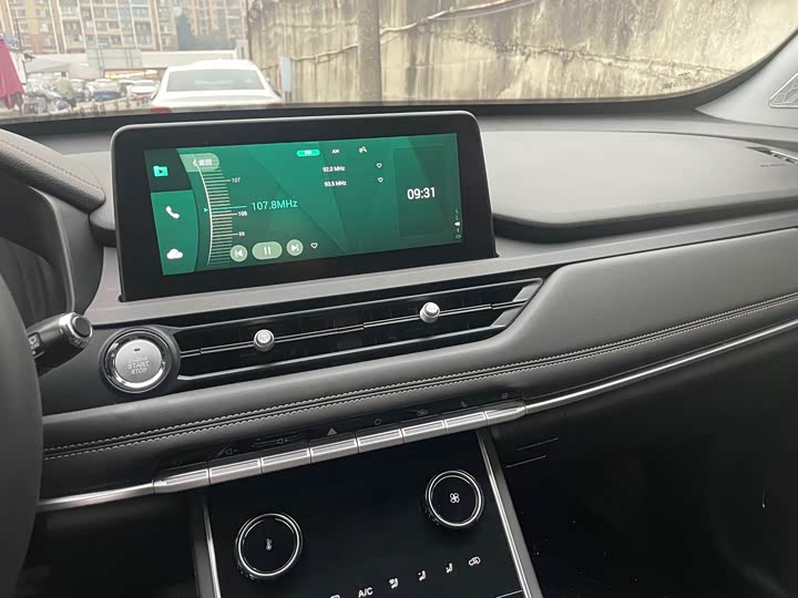 Фото 9 - Chery Tiggo 8