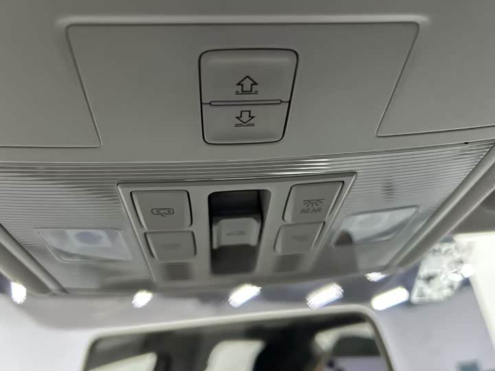 Фото 17 - Volkswagen Sagitar L