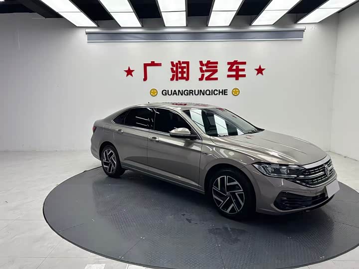 Фото 6 - Volkswagen Sagitar L